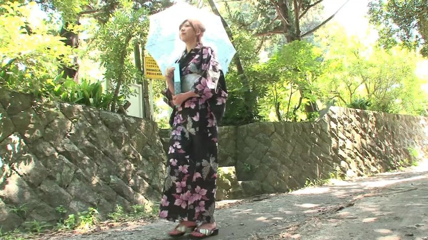 Cover 2 Asian Girl Goes From Walking On Path To Sucking Dick In A Van - HD/MP4